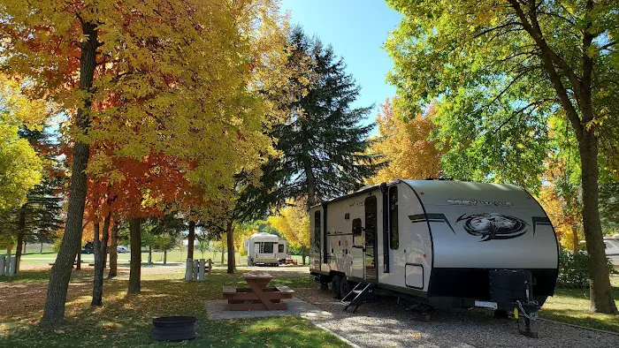 Country Campground Picture 3