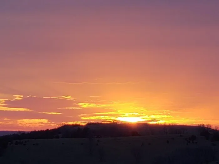 Big Red Resort Picture 1