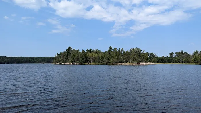 Voyageurs Sunrise Resort & Campground Picture 4