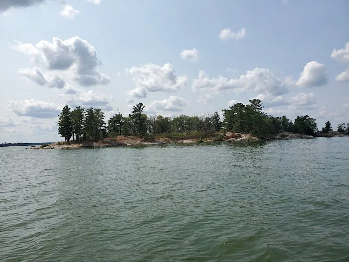 Maple Point Island, Campsite K21 Picture 10