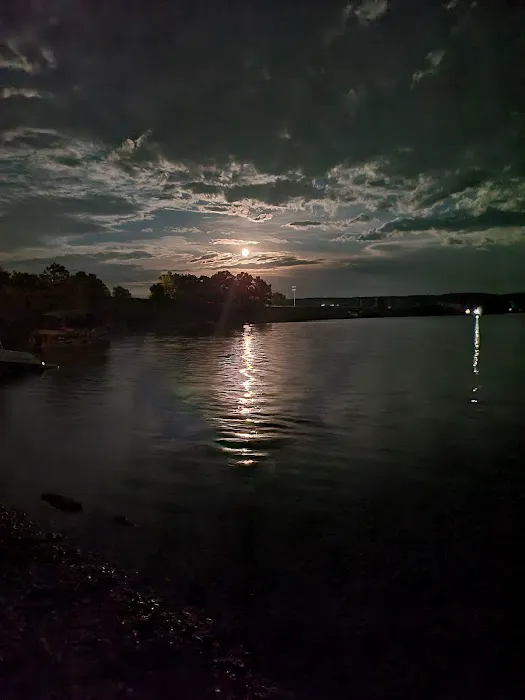 Lake Shore Picture 9