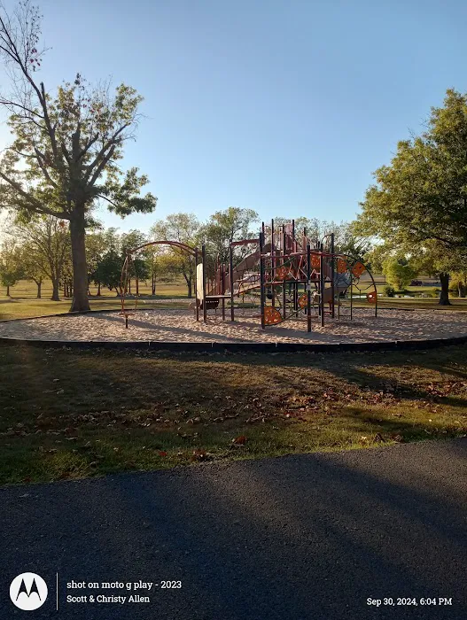 Snowdale Park Picture 6