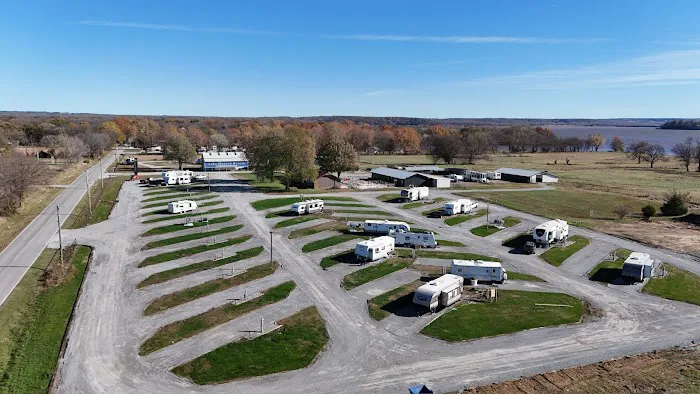 Lake Hudson Resort Picture 3