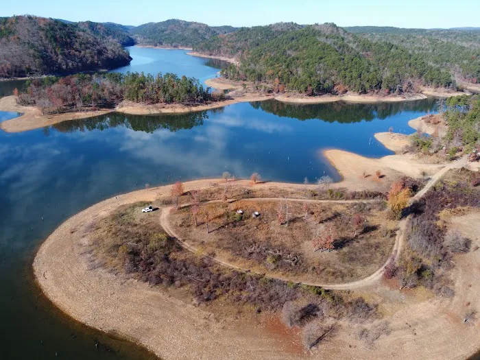 Holly Creek Campsite Picture 9