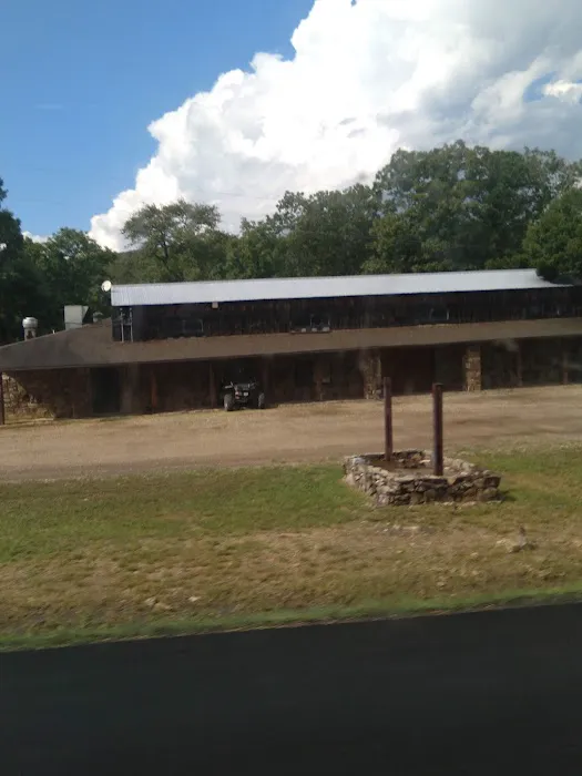 Kiamichi Lodge Picture 1