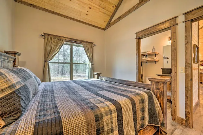 Wigwam at Billy Creek Picture 8