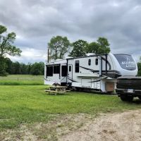 Little Elbow Lake Tribal Park/Campground ico