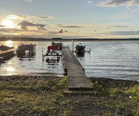 Towns Edge Trailer Court and Campground