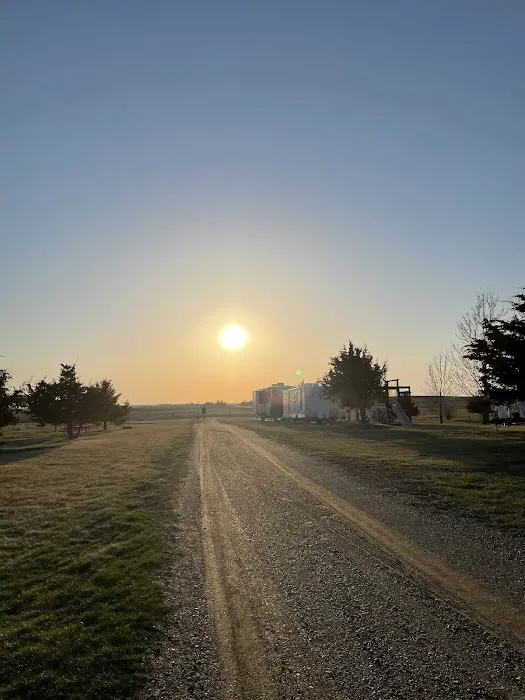 Lake Country Campground Picture 6