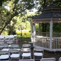 Savannah's ,woods and Water ,Outside Wedding Venue as well, Jacuzzi Cabins, Catoosa ok. area. ico