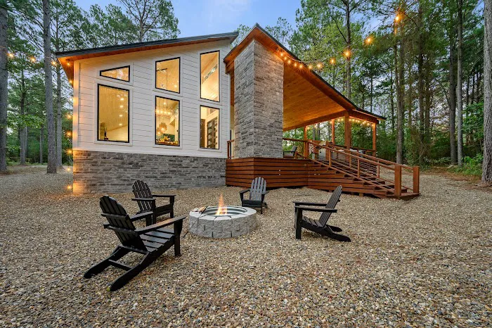 Two Knights Luxury Cabin Picture 7
