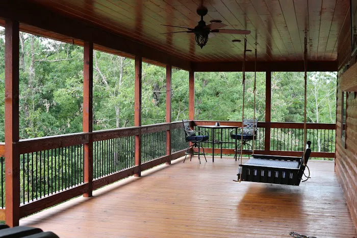 Glory Heights Cabin Picture 3