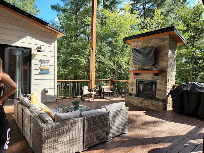 Moonlight Trail Cabin Picture 3
