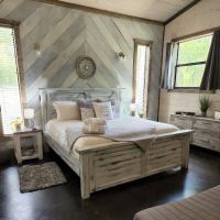 Moonlight Trail Cabin ico