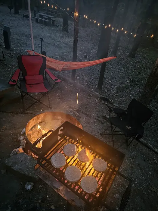 Quail Circle RV Campground Picture 6