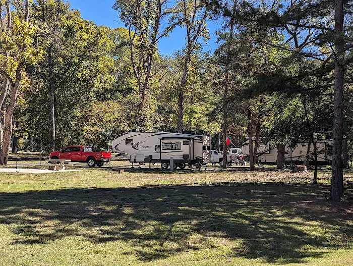 Pine Ridge Campground Picture 7