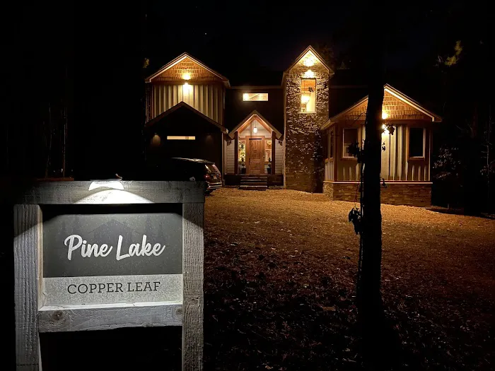 Copper Leaf Lodge Picture 4