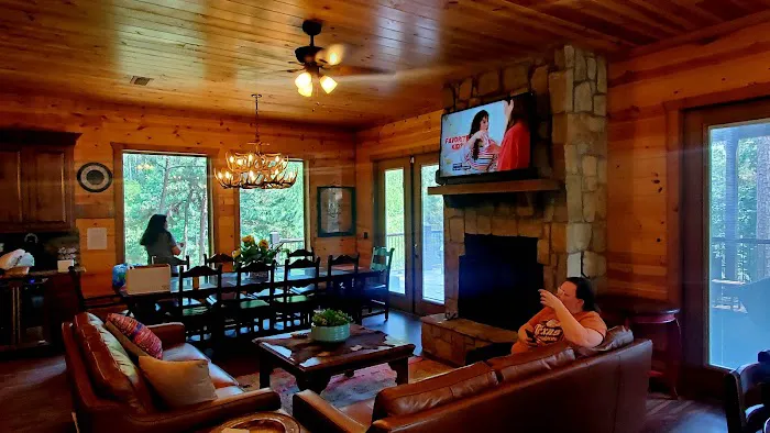 4 Sisters Lodge Picture 2