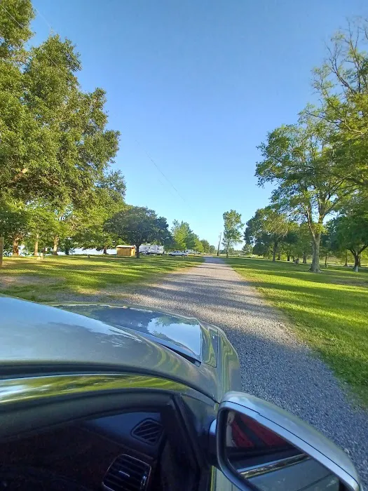 Riverview RV Resort Picture 1