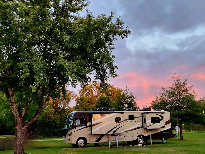 Wagner Park Campground Picture 7