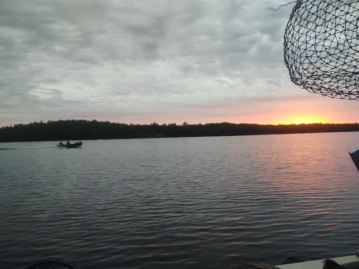 King Pin S10 Campsite Picture 8