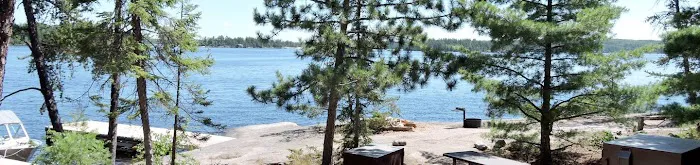 HB Beaver Bay N56 Houseboat Campsite Picture 8