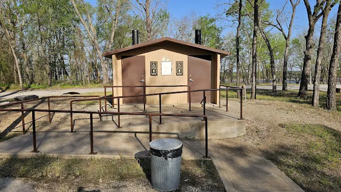 Blue Creek Campground Picture 10