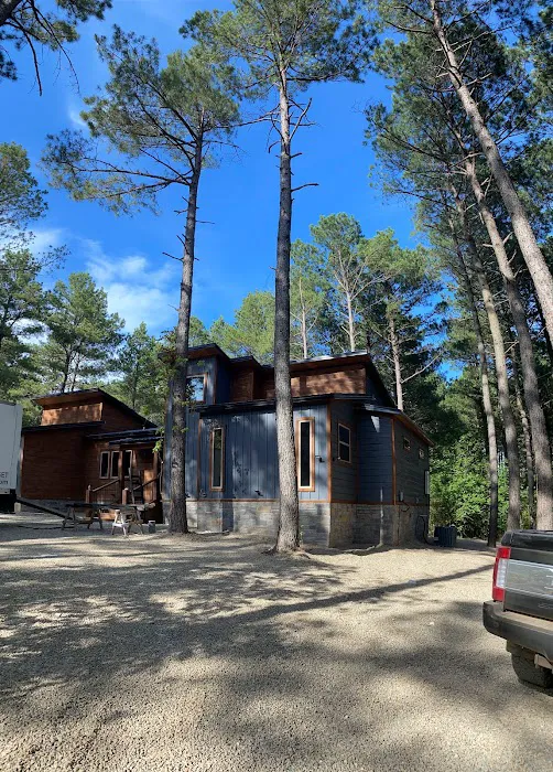 Four of a Kind - Luxury Cabin Picture 9