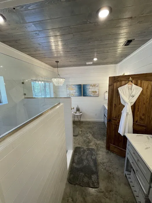 Hampton's Hideaway Picture 2