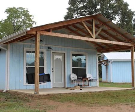 Uncle Joe's Creek Retreat