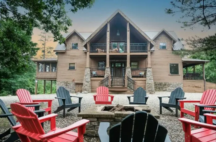 Majestic Bear Lodge Picture 7