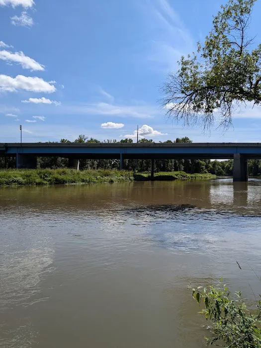 Lindenwood Campground Picture 5