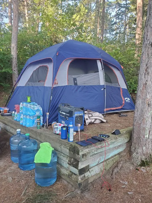 Houseboat Island West S9 Tent Campsite Picture 5