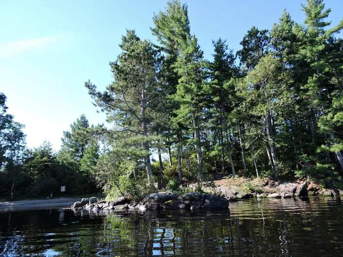 Houseboat Island West S9 Tent Campsite Picture 6