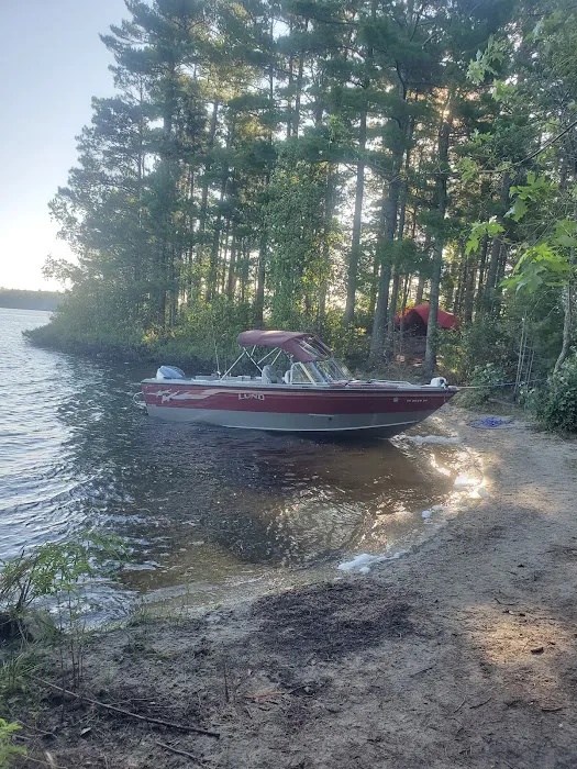 Houseboat Island West S9 Tent Campsite Picture 10