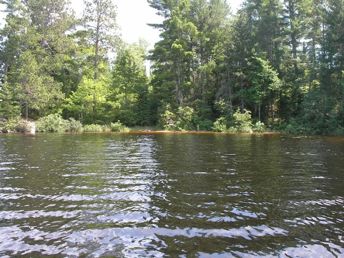 HB Sand Point Island East S16 Houseboat Campsite Picture 1