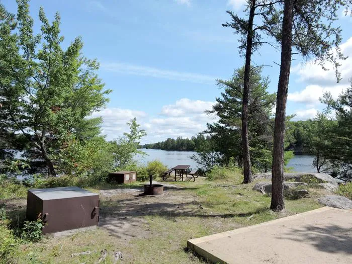 Steakhouse Point N42 Campsite Picture 3