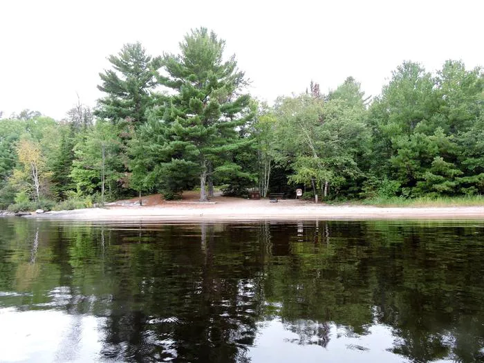 Pike Bay N31 Campsite Picture 4