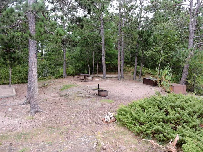 Rusty Island East Picture 2