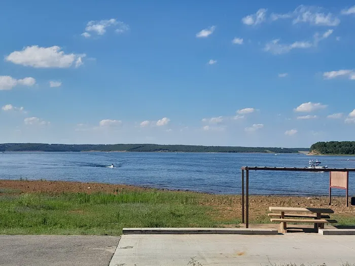 Tall Chief Cove Campground Picture 4