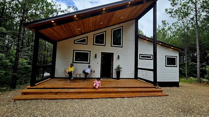 Cedar Stillness Cabin Picture 1