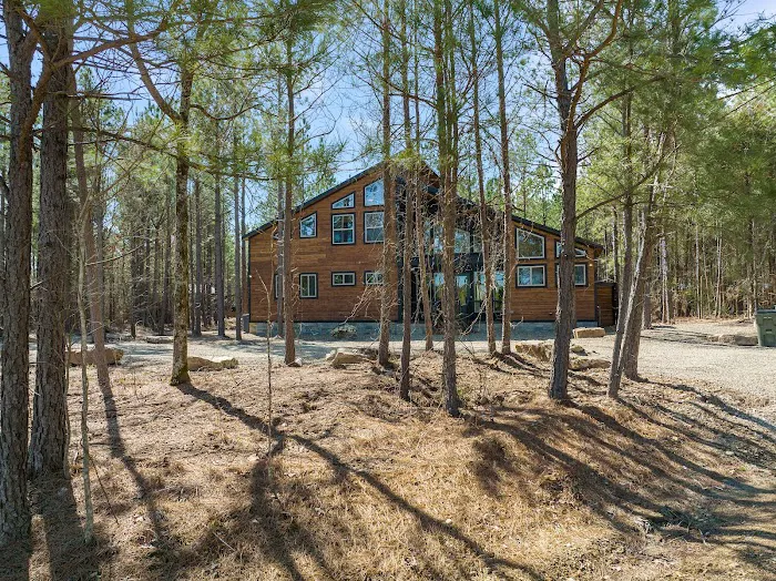 Beauty and the Beast Cabin Picture 10