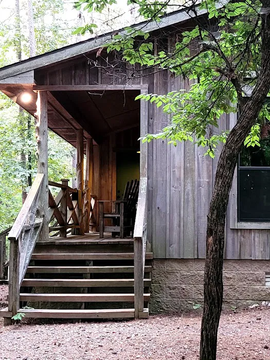 Crazy Horse Cabin Picture 5