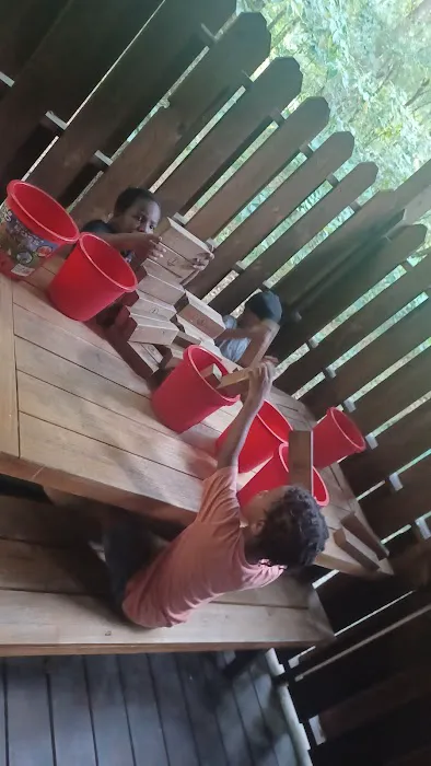 Main cabin Picture 3