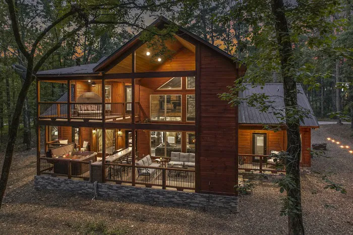 Meadows Edge Cabin Picture 2