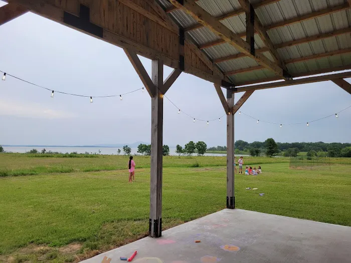 Lakeside Point Picture 3