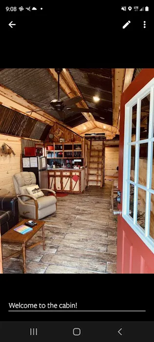 Fishful Thinkin' Rental Cabin Picture 3