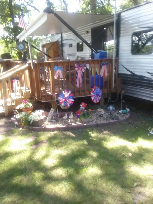 Golden Pond Campground LLC Picture 8