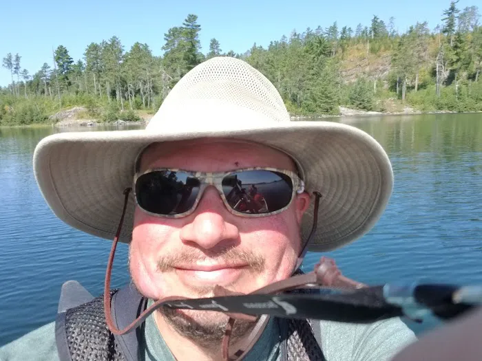 Bear Back Island Picture 2