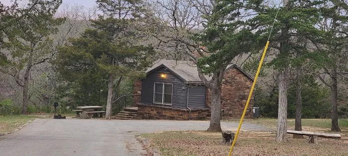 Cabins at Osage Hills State Park Picture 9